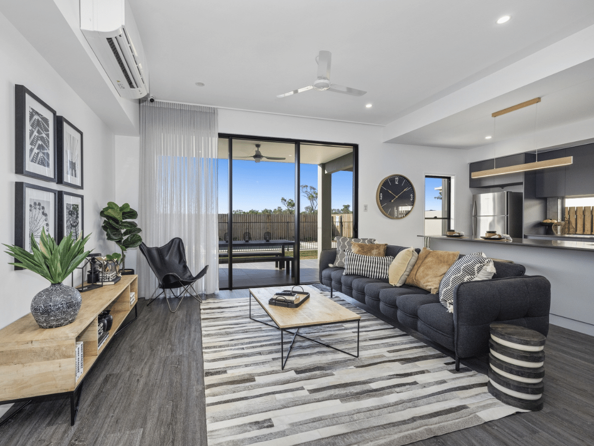 Flynn Slideshow (15) Build Project Coordinator | Grady Homes Townsville Builder